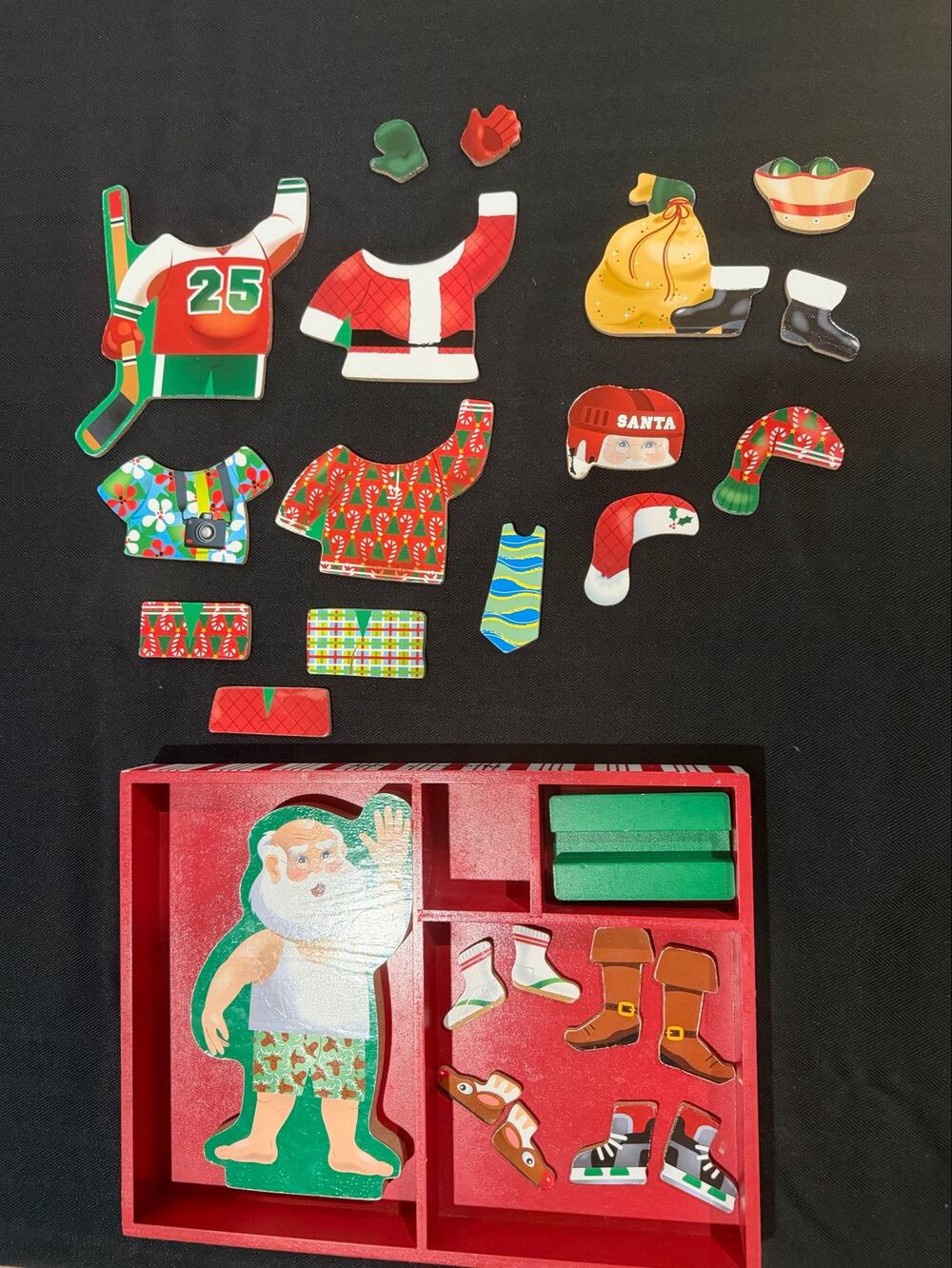 Melissa & Doug Santa Claus Magnetic Pretend Play Wooden Dress Up Christmas #3551